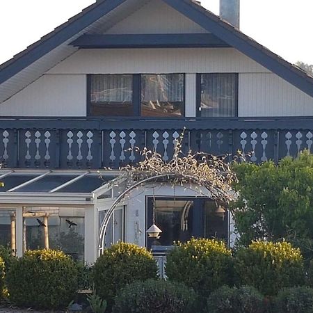Ferienwohnungen Lilie Und Dahlie Muensingen Ngoại thất bức ảnh