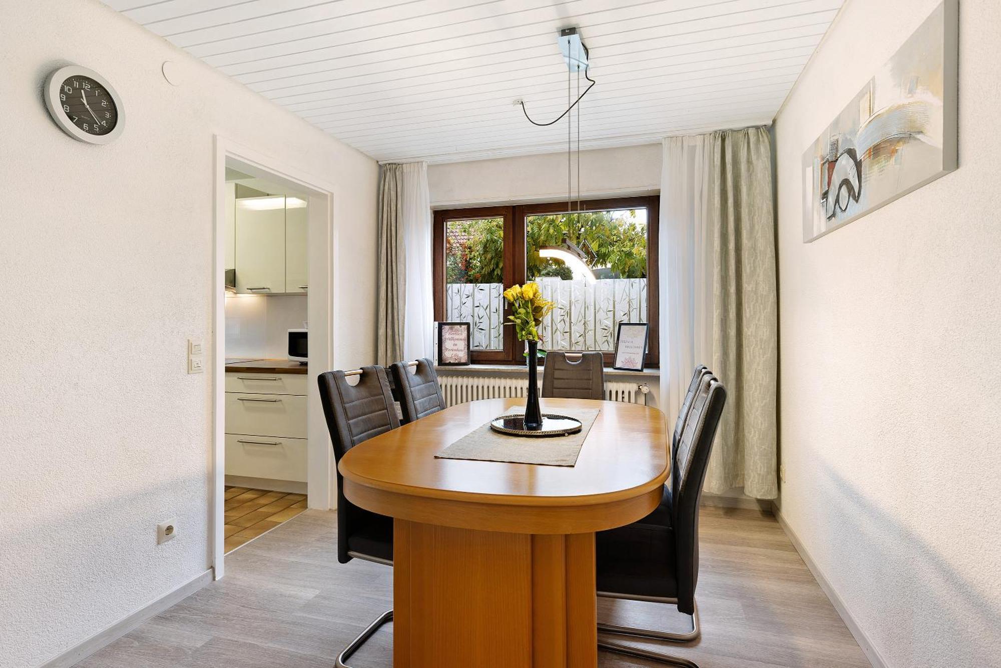 Ferienwohnungen Lilie Und Dahlie Muensingen Ngoại thất bức ảnh
