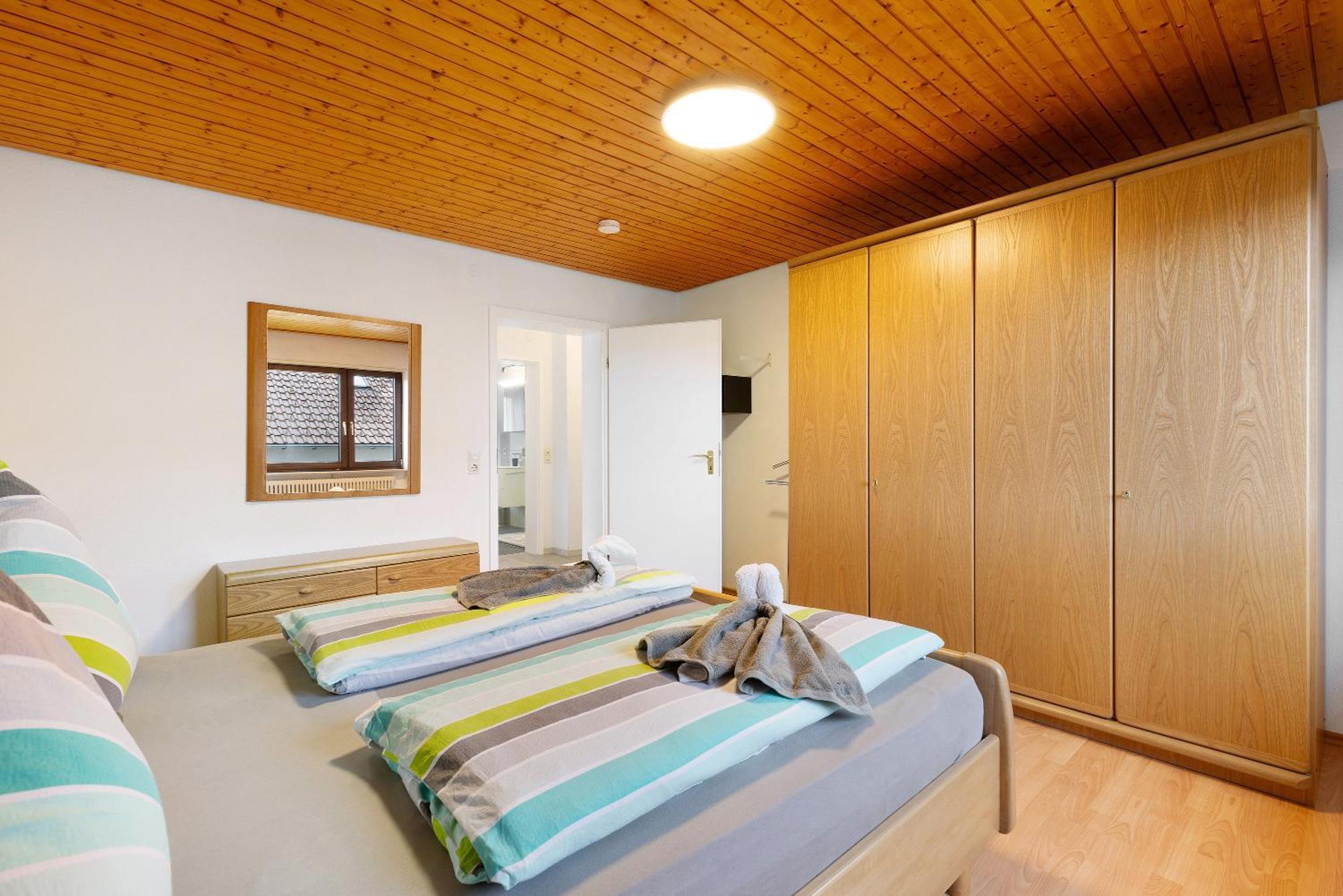 Ferienwohnungen Lilie Und Dahlie Muensingen Ngoại thất bức ảnh