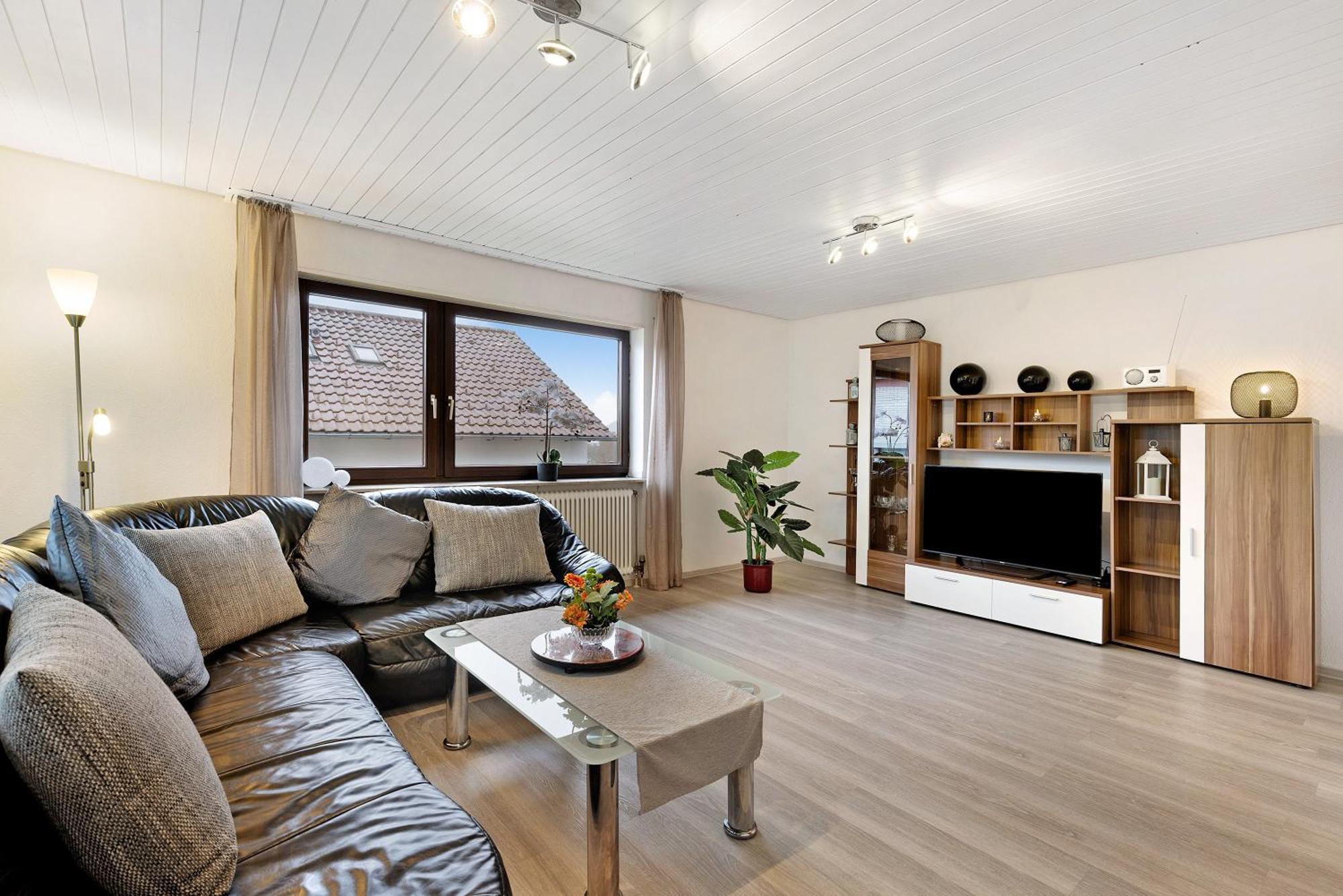 Ferienwohnungen Lilie Und Dahlie Muensingen Ngoại thất bức ảnh